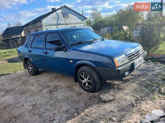 Синий ВАЗ 21099, объемом двигателя 1.5 л и пробегом 124 тыс. км за 1999 $, фото 1 на Automoto.ua