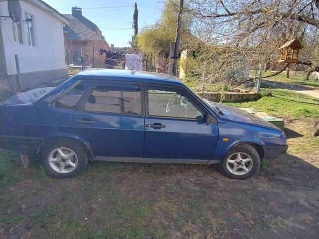 Синий ВАЗ 21099, объемом двигателя 5 л и пробегом 290 тыс. км за 1336 $, фото 1 на Automoto.ua