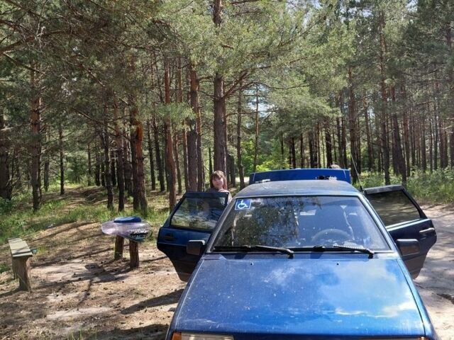 Синій ВАЗ 21099, об'ємом двигуна 1.5 л та пробігом 288 тис. км за 1901 $, фото 1 на Automoto.ua