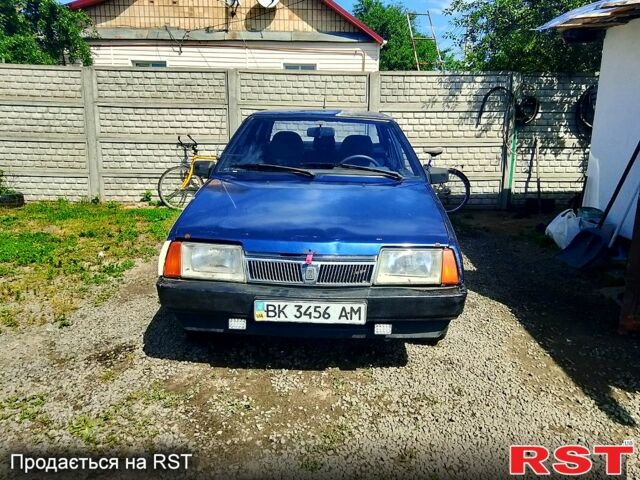 Синий ВАЗ 21099, объемом двигателя 1.5 л и пробегом 222 тыс. км за 650 $, фото 1 на Automoto.ua