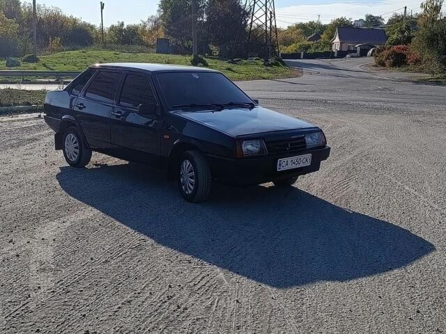 Синій ВАЗ 21099, об'ємом двигуна 1.5 л та пробігом 230 тис. км за 1700 $, фото 1 на Automoto.ua