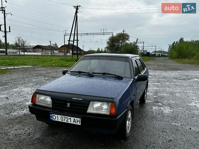 Синий ВАЗ 21099, объемом двигателя 1.5 л и пробегом 200 тыс. км за 1250 $, фото 1 на Automoto.ua