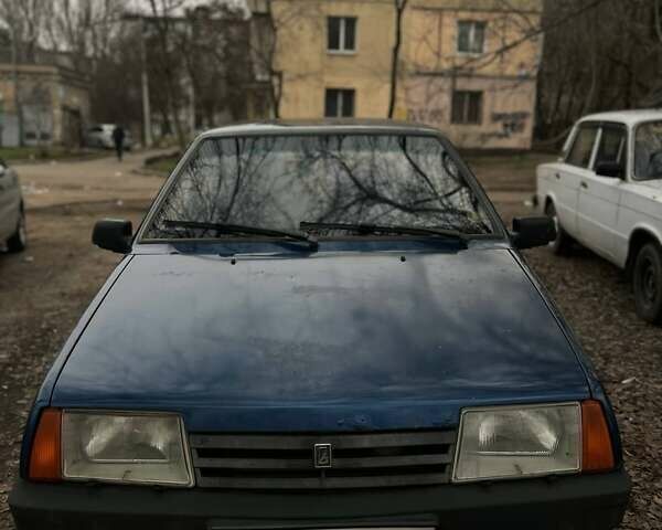 Синий ВАЗ 21099, объемом двигателя 1.5 л и пробегом 200 тыс. км за 953 $, фото 1 на Automoto.ua