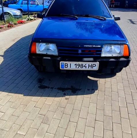 Синий ВАЗ 21099, объемом двигателя 1.5 л и пробегом 0 тыс. км за 1000 $, фото 1 на Automoto.ua