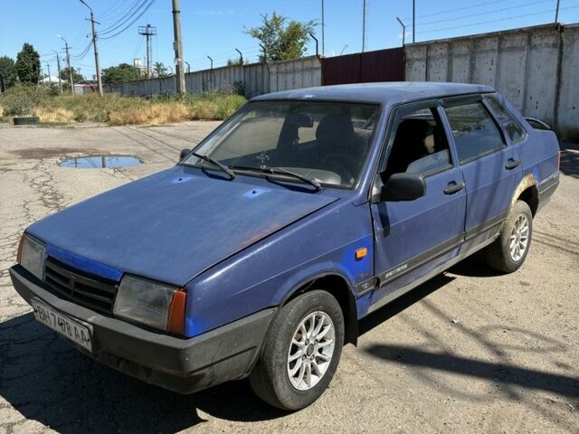 Синий ВАЗ 21099, объемом двигателя 1.5 л и пробегом 42 тыс. км за 700 $, фото 1 на Automoto.ua