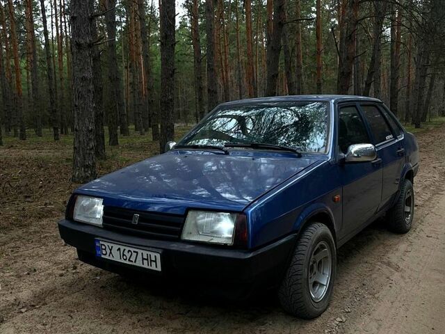 Синій ВАЗ 21099, об'ємом двигуна 1.5 л та пробігом 255 тис. км за 1500 $, фото 1 на Automoto.ua