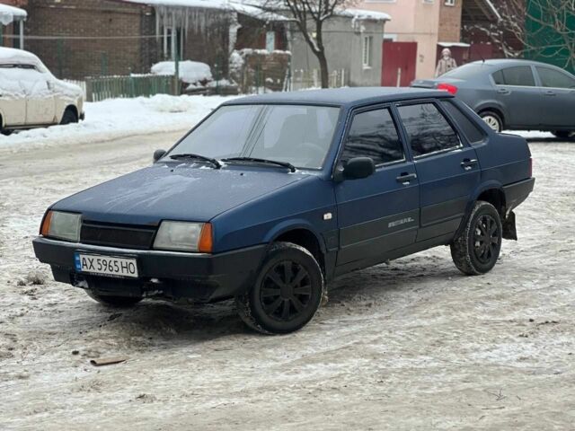 Синий ВАЗ 21099, объемом двигателя 1.5 л и пробегом 180 тыс. км за 1400 $, фото 1 на Automoto.ua