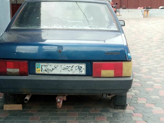 Синий ВАЗ 21099, объемом двигателя 1.5 л и пробегом 102 тыс. км за 600 $, фото 1 на Automoto.ua