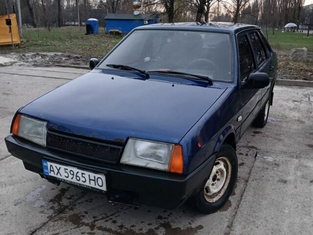 Синий ВАЗ 21099, объемом двигателя 1.5 л и пробегом 270 тыс. км за 1300 $, фото 1 на Automoto.ua