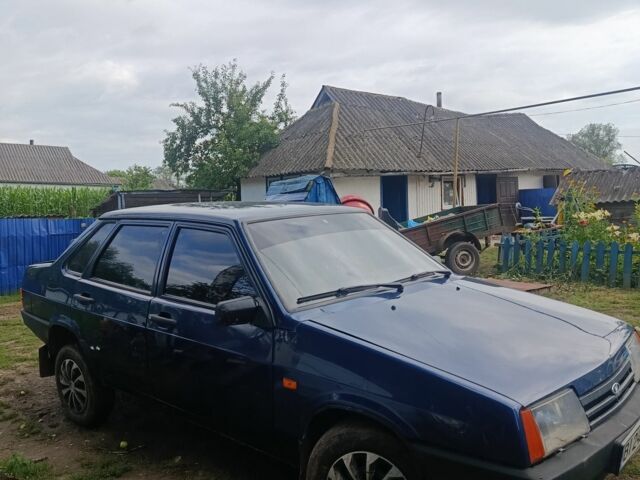 Синий ВАЗ 21099, объемом двигателя 1.5 л и пробегом 80 тыс. км за 2100 $, фото 1 на Automoto.ua