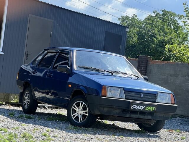 Синий ВАЗ 21099, объемом двигателя 1.5 л и пробегом 121 тыс. км за 1400 $, фото 1 на Automoto.ua