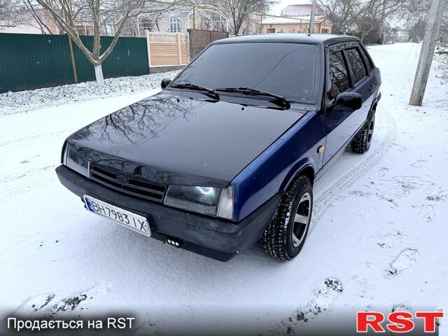 Синий ВАЗ 21099, объемом двигателя 1.5 л и пробегом 222 тыс. км за 2100 $, фото 1 на Automoto.ua