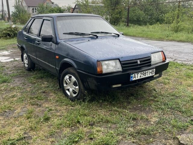 Синий ВАЗ 21099, объемом двигателя 1.5 л и пробегом 180 тыс. км за 1150 $, фото 1 на Automoto.ua