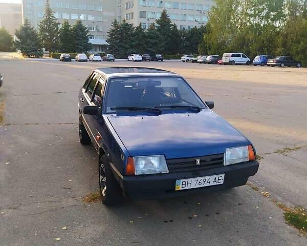 Синий ВАЗ 21099, объемом двигателя 1.6 л и пробегом 168 тыс. км за 2100 $, фото 1 на Automoto.ua