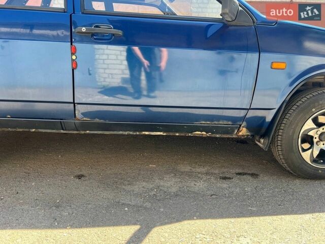 Синий ВАЗ 21099, объемом двигателя 1.6 л и пробегом 342 тыс. км за 1500 $, фото 1 на Automoto.ua