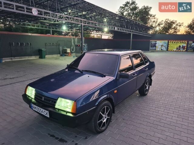 Синій ВАЗ 21099, об'ємом двигуна 1.5 л та пробігом 320 тис. км за 1999 $, фото 1 на Automoto.ua