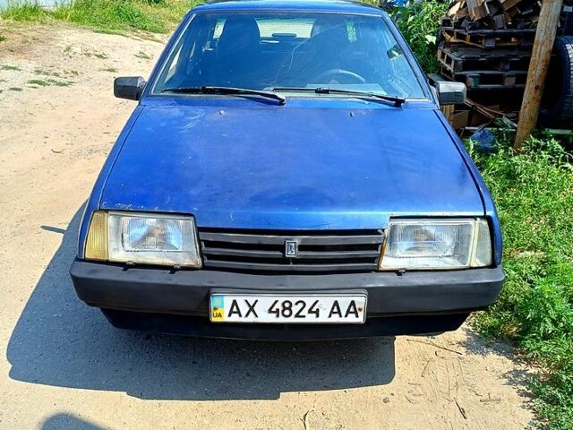 Синий ВАЗ 21099, объемом двигателя 1.5 л и пробегом 185 тыс. км за 900 $, фото 1 на Automoto.ua
