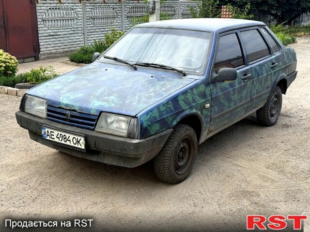 Синий ВАЗ 21099, объемом двигателя 1.5 л и пробегом 555 тыс. км за 750 $, фото 1 на Automoto.ua