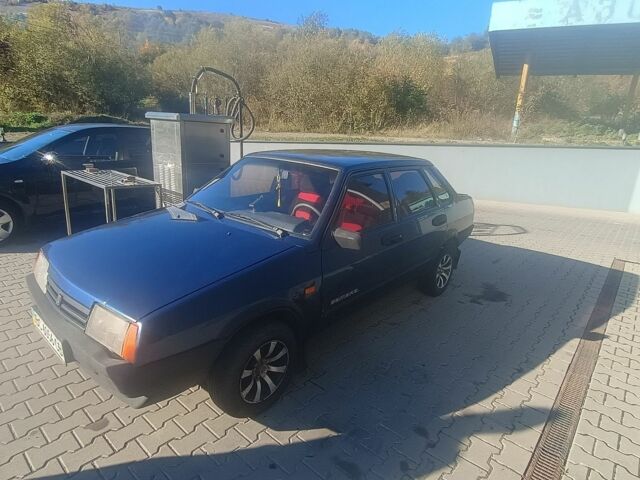 Синій ВАЗ 21099, об'ємом двигуна 1.5 л та пробігом 170 тис. км за 900 $, фото 1 на Automoto.ua