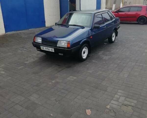 Синий ВАЗ 21099, объемом двигателя 1.5 л и пробегом 185 тыс. км за 2500 $, фото 1 на Automoto.ua