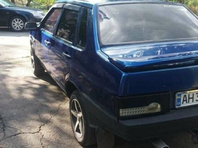 Синий ВАЗ 21099, объемом двигателя 1.5 л и пробегом 250 тыс. км за 2422 $, фото 1 на Automoto.ua