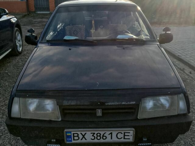 ВАЗ 21099 2005 в Каменце-Подольском на Automoto.ua Синий ВАЗ 21099, объемом двигателя 1.5 л и пробегом 30 тыс. км за 1500 $, фото 1 на Automoto.ua