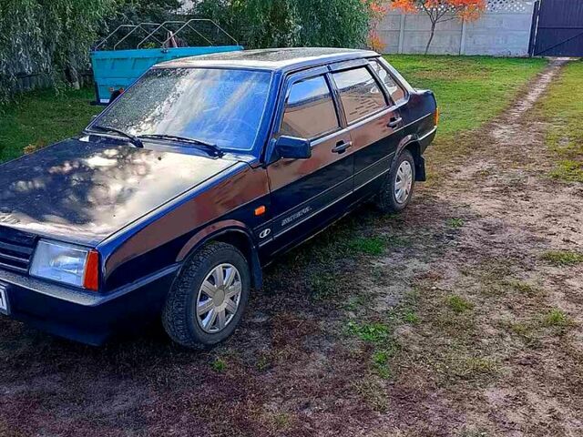 Синий ВАЗ 21099, объемом двигателя 1.5 л и пробегом 0 тыс. км за 1300 $, фото 1 на Automoto.ua