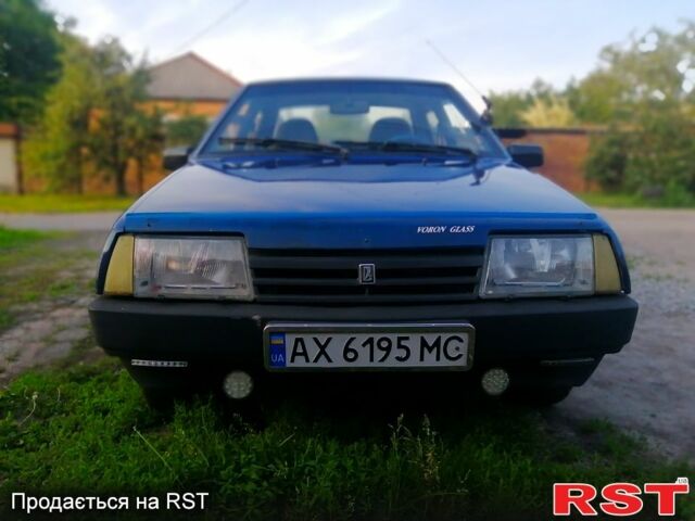 Синий ВАЗ 21099, объемом двигателя 1.5 л и пробегом 200 тыс. км за 950 $, фото 1 на Automoto.ua