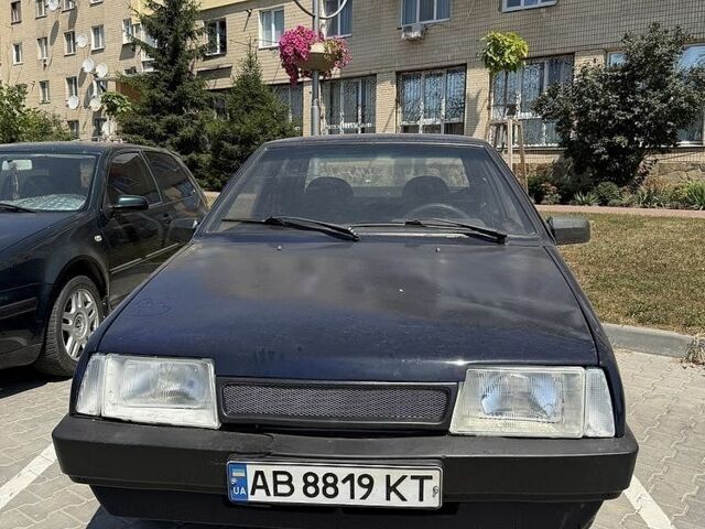 Синій ВАЗ 21099, об'ємом двигуна 1.5 л та пробігом 260 тис. км за 1121 $, фото 1 на Automoto.ua