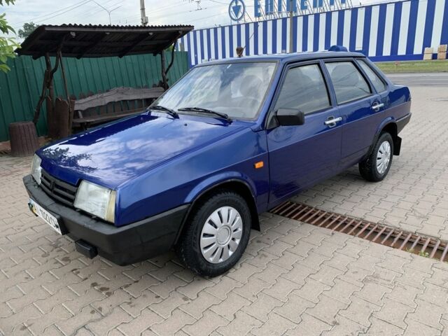 Синий ВАЗ 21099, объемом двигателя 1.5 л и пробегом 170 тыс. км за 1900 $, фото 1 на Automoto.ua