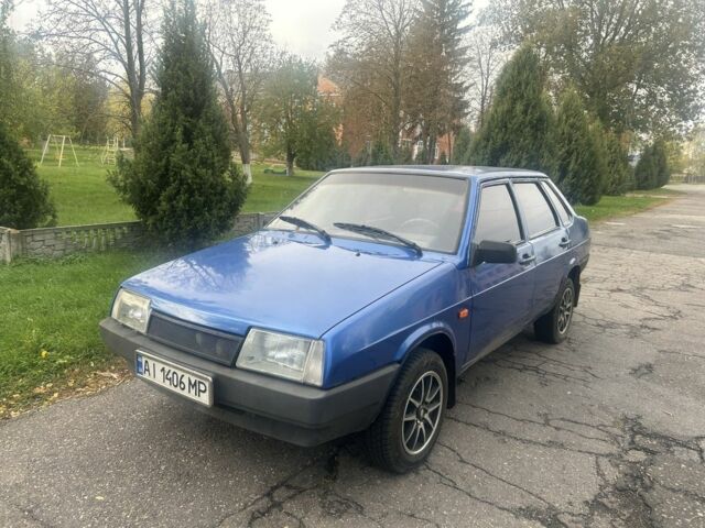 Синий ВАЗ 21099, объемом двигателя 1.5 л и пробегом 199 тыс. км за 1550 $, фото 1 на Automoto.ua