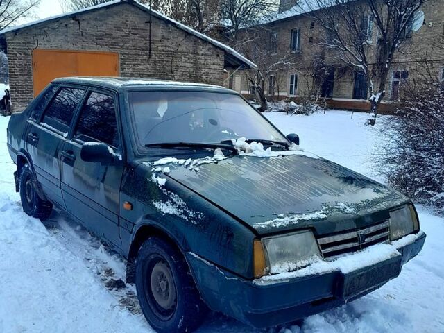 Синий ВАЗ 21099, объемом двигателя 1.6 л и пробегом 186 тыс. км за 780 $, фото 1 на Automoto.ua