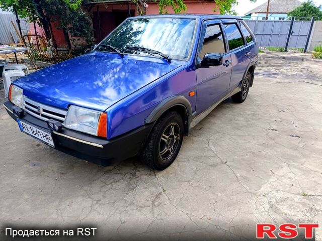 Синий ВАЗ 21099, объемом двигателя 1.5 л и пробегом 111 тыс. км за 1100 $, фото 1 на Automoto.ua