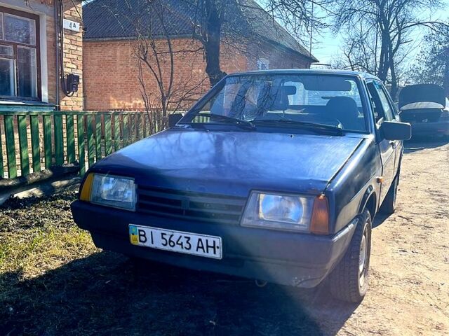 Синий ВАЗ 21099, объемом двигателя 1.5 л и пробегом 250 тыс. км за 750 $, фото 1 на Automoto.ua