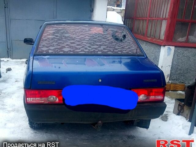 Синий ВАЗ 21099, объемом двигателя 1.5 л и пробегом 200 тыс. км за 600 $, фото 1 на Automoto.ua
