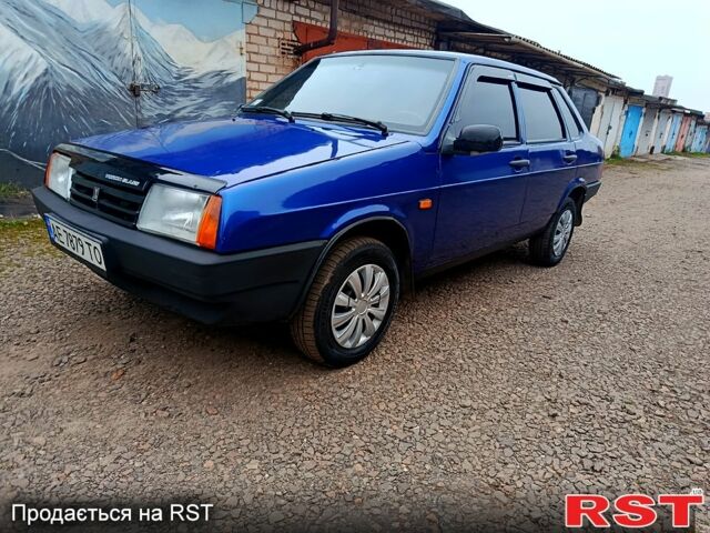 Синий ВАЗ 21099, объемом двигателя 1.5 л и пробегом 174 тыс. км за 1999 $, фото 1 на Automoto.ua