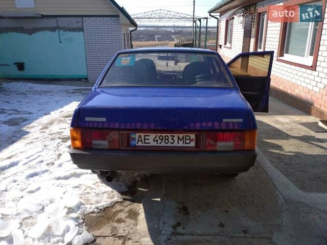 Синий ВАЗ 21099, объемом двигателя 1.5 л и пробегом 167 тыс. км за 3000 $, фото 1 на Automoto.ua