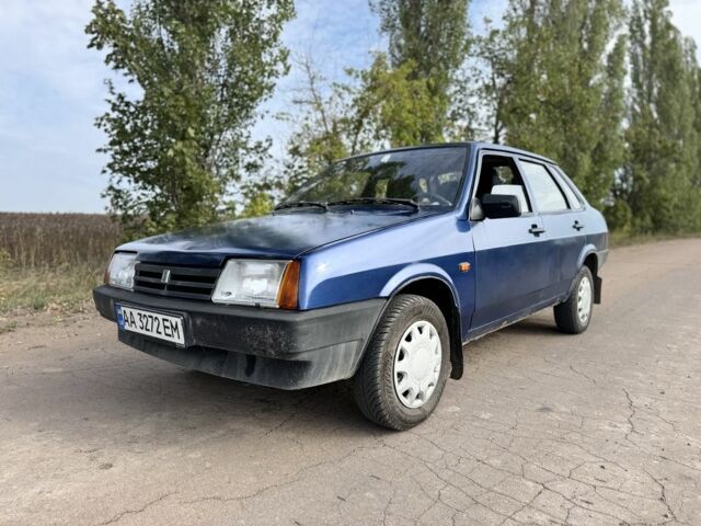 Синий ВАЗ 21099, объемом двигателя 1.5 л и пробегом 197 тыс. км за 1123 $, фото 1 на Automoto.ua