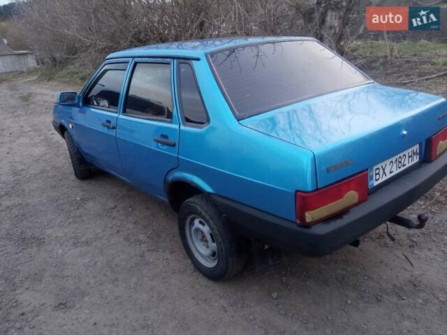 Синій ВАЗ 21099, об'ємом двигуна 1.5 л та пробігом 215 тис. км за 1350 $, фото 1 на Automoto.ua