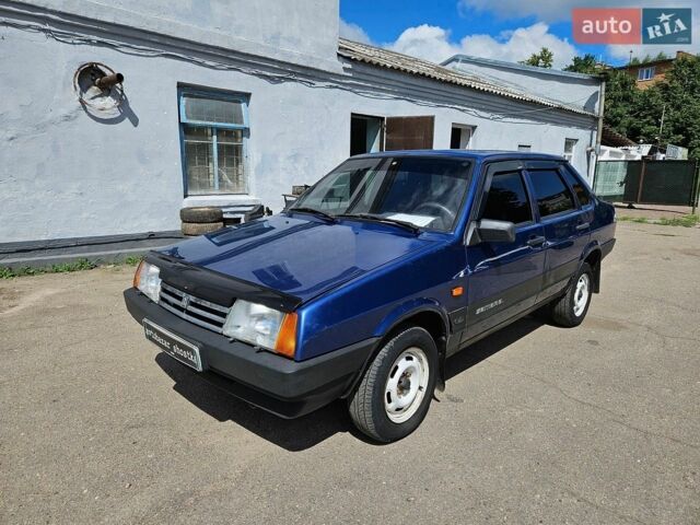 Синий ВАЗ 21099, объемом двигателя 1.6 л и пробегом 109 тыс. км за 1750 $, фото 1 на Automoto.ua