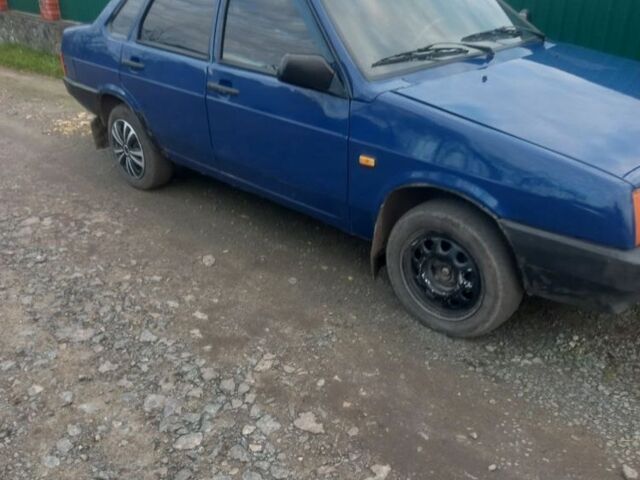Синий ВАЗ 21099, объемом двигателя 1.5 л и пробегом 155 тыс. км за 1550 $, фото 1 на Automoto.ua