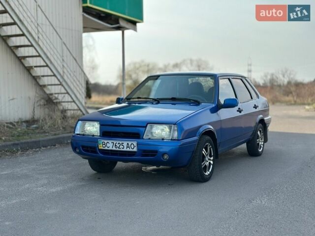 Синий ВАЗ 21099, объемом двигателя 1.5 л и пробегом 77 тыс. км за 1900 $, фото 1 на Automoto.ua