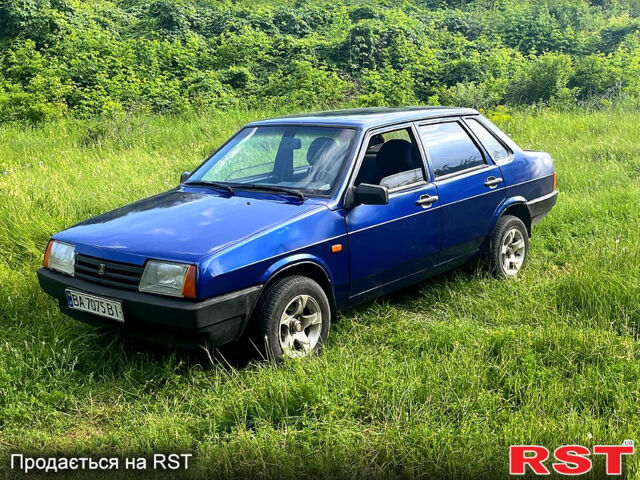 Синій ВАЗ 21099, об'ємом двигуна 1.5 л та пробігом 355 тис. км за 2000 $, фото 1 на Automoto.ua