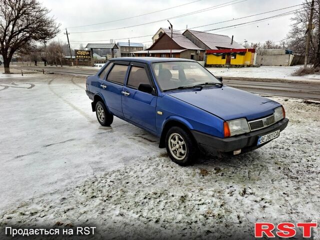 Синий ВАЗ 21099, объемом двигателя 1.5 л и пробегом 19000 тыс. км за 1900 $, фото 1 на Automoto.ua