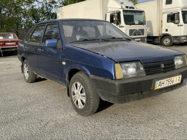 Синий ВАЗ 21099, объемом двигателя 1.5 л и пробегом 176 тыс. км за 45000 $, фото 1 на Automoto.ua