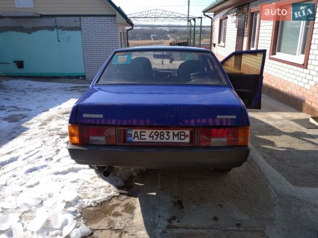 Синий ВАЗ 21099, объемом двигателя 1.5 л и пробегом 167 тыс. км за 3000 $, фото 1 на Automoto.ua