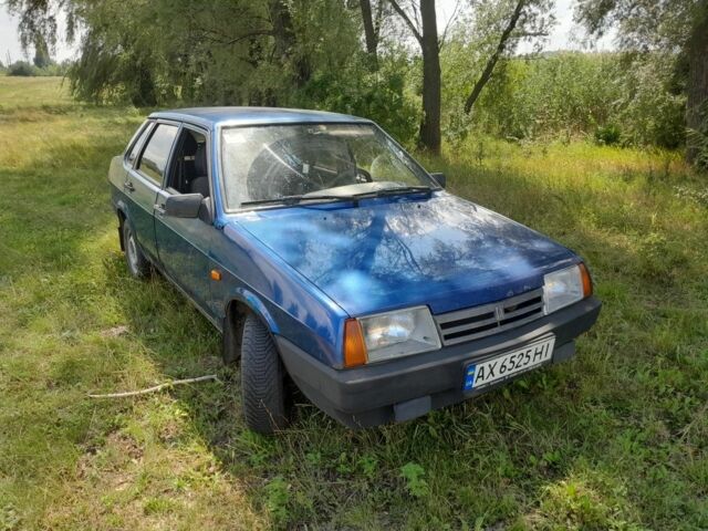 Синій ВАЗ 21099, об'ємом двигуна 0 л та пробігом 240 тис. км за 950 $, фото 1 на Automoto.ua