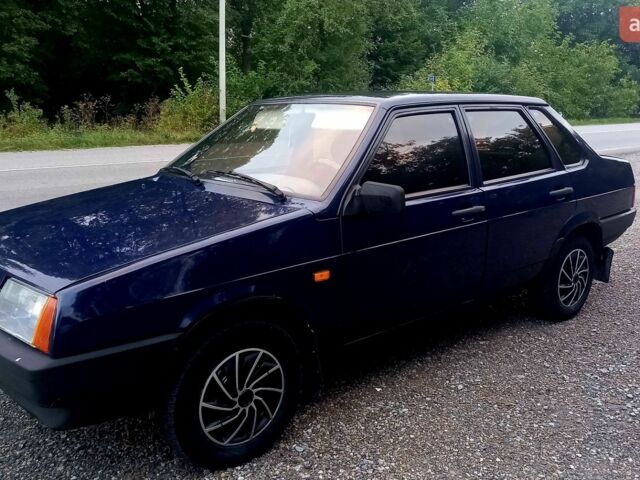 Синий ВАЗ 21099, объемом двигателя 1.5 л и пробегом 135 тыс. км за 2200 $, фото 1 на Automoto.ua