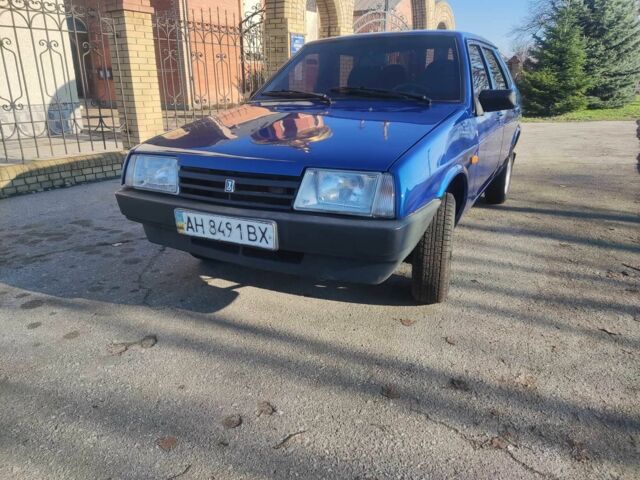 Синий ВАЗ 21099, объемом двигателя 1.6 л и пробегом 215 тыс. км за 1652 $, фото 1 на Automoto.ua