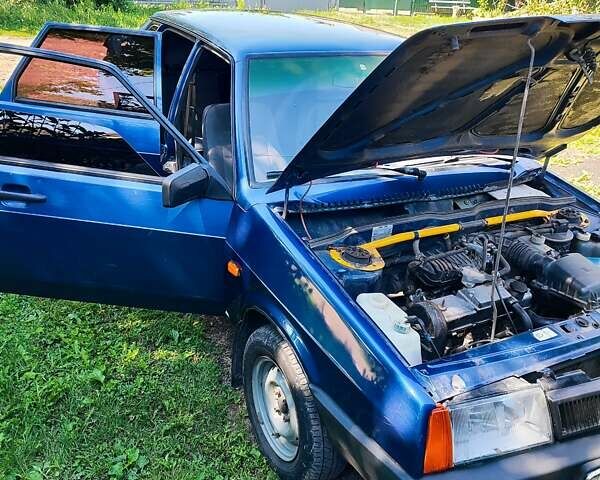 Синий ВАЗ 21099, объемом двигателя 1.6 л и пробегом 253 тыс. км за 1700 $, фото 1 на Automoto.ua